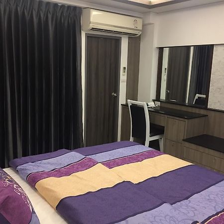 Family Suite Room Pratunam 방콕 외부 사진