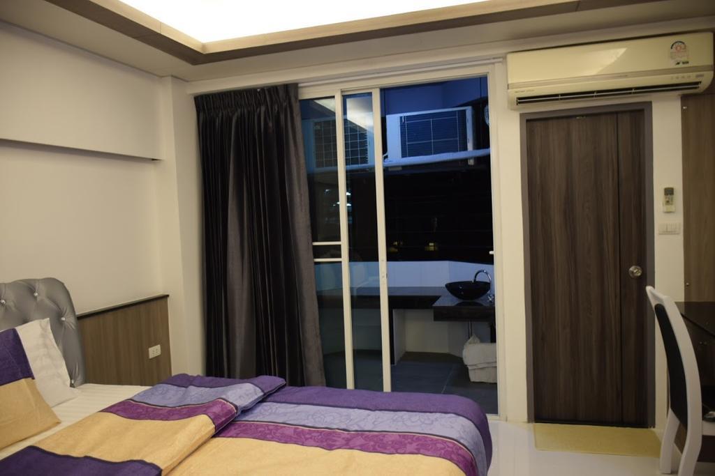 Family Suite Room Pratunam 방콕 외부 사진
