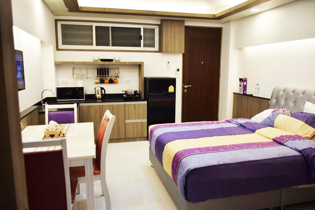 Family Suite Room Pratunam 방콕 외부 사진